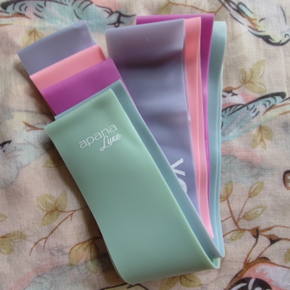 Apana Luxe Bootie Resistance Resistant Bands Yoga Stretch Strength Building NEW - Picture 6 of 6